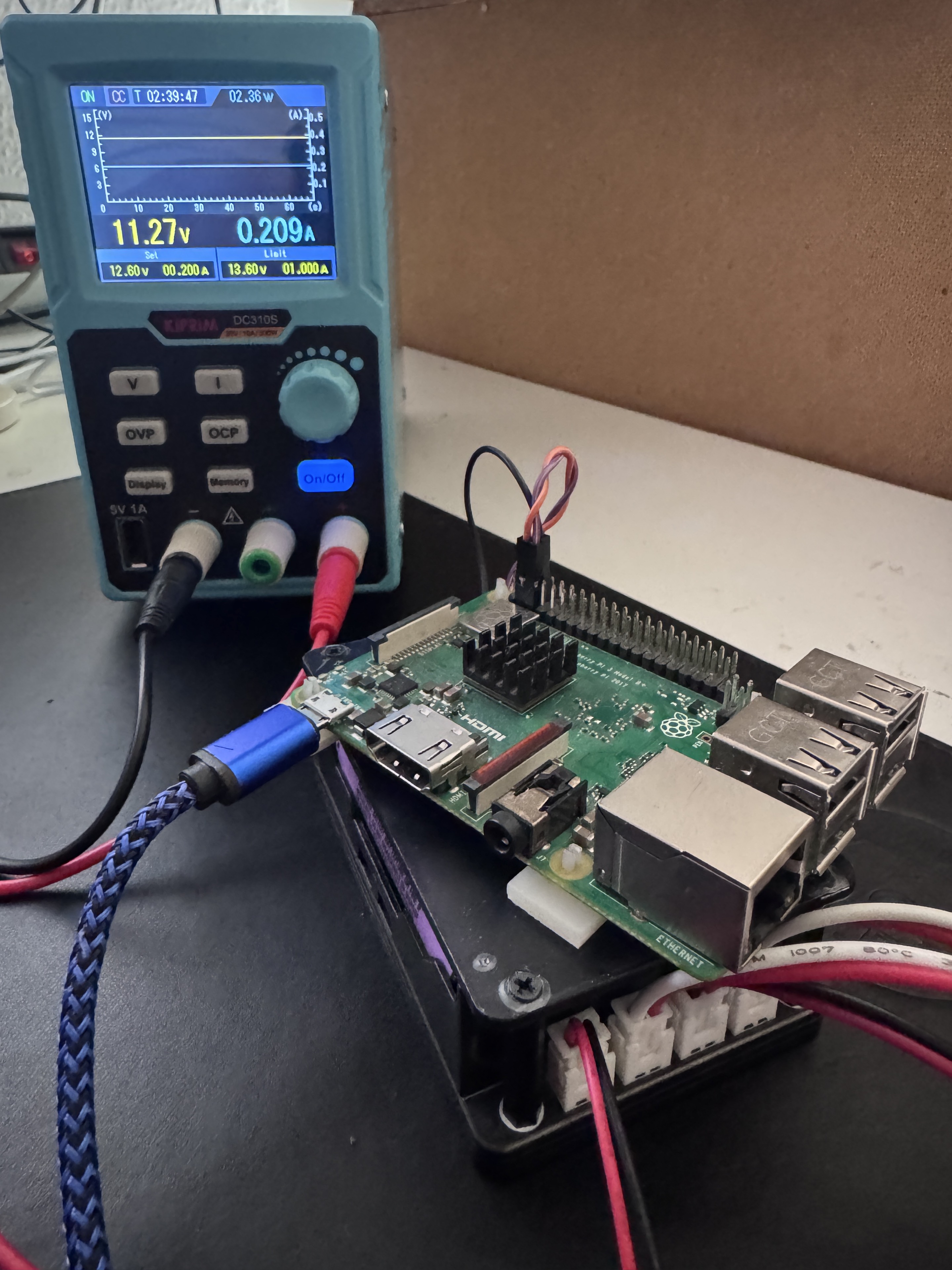 USV-Ladetest mit Raspberry Pi und KIPRIM-Labornetzgerät